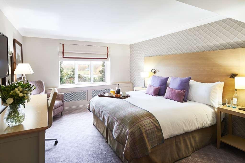 The Belfry Hotel & Resort Sutton Coldfield Habitación foto